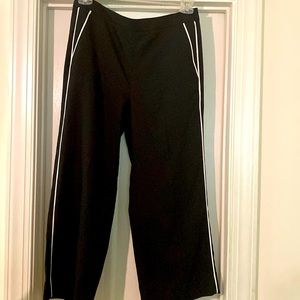 Brand new crop pants